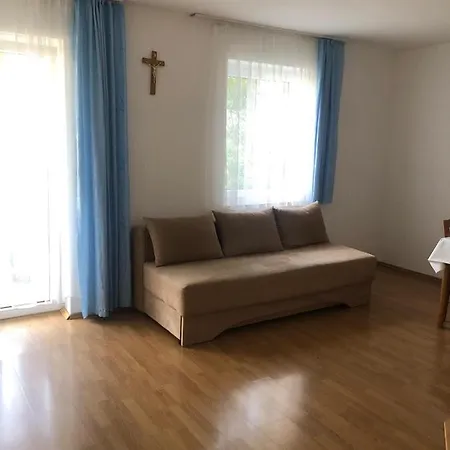 Tanja & Tina Fažana